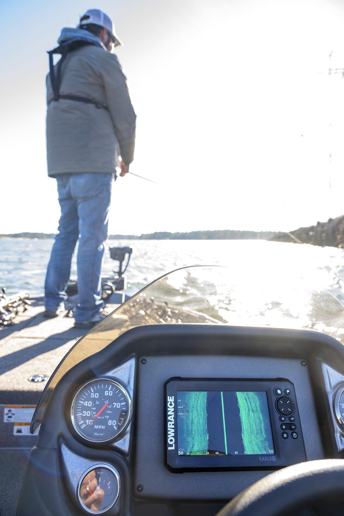 Lowrance Eagle 7 SplitShot HD, 7" IPS Screen, SplitShot HD transducer, C-MAP Inland Charts for The US, with Coverage of Over 17,000+ American Lakes