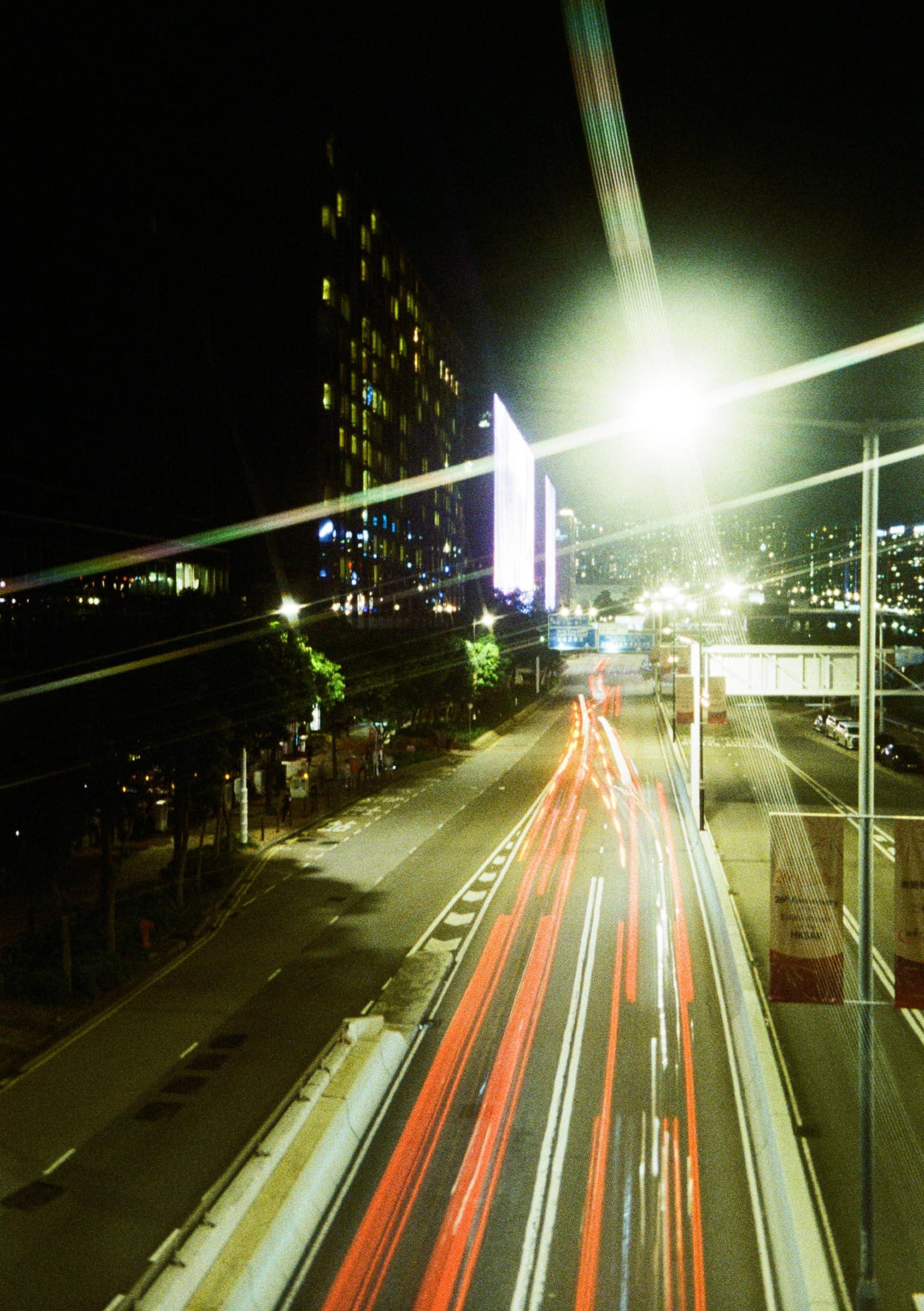 KODAK KODAK EKTAR H35N Half Frame Film Camera Bundle with Kodak Ultramax 400/24EXP 35mm Roll Film (Striped Silver, Bundle)