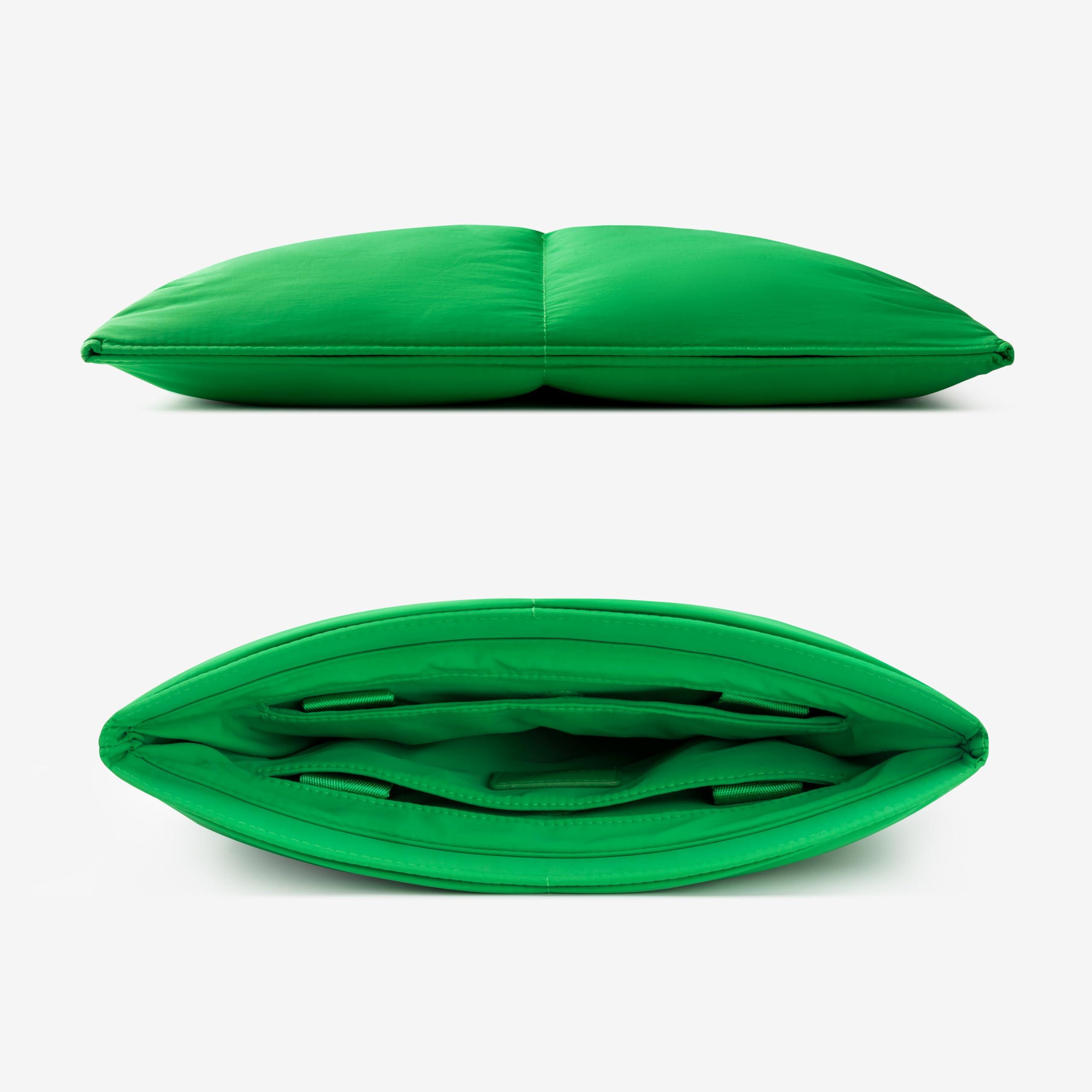 Comfyable Comfyable Puffy Laptop Sleeve 15 16 Inch, Quilted Puffer Laptop Carrying Case with Handle, Pillow Case Compatible for MacBook Air 15 in M3 2024 & MacBook Pro 16 in 2024 M4, Puff Cover, Green