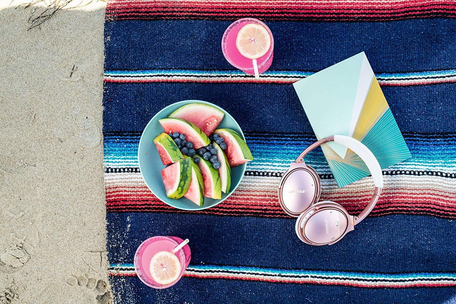 Bose Bose QuietComfort 35 II Wireless Bluetooth Headphones, Noise-Cancelling, with Alexa Voice Control - Rose Gold