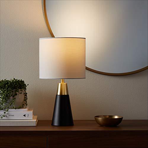 Amazon Basics Amazon Basics Soft White LED Light Bulb, A19, 40 Watt Equivalent, Energy Efficient 6W, E26 Standard Base, 2700K, Non-Dimmable, 10,000 Hour Lifetime, 6-Pack