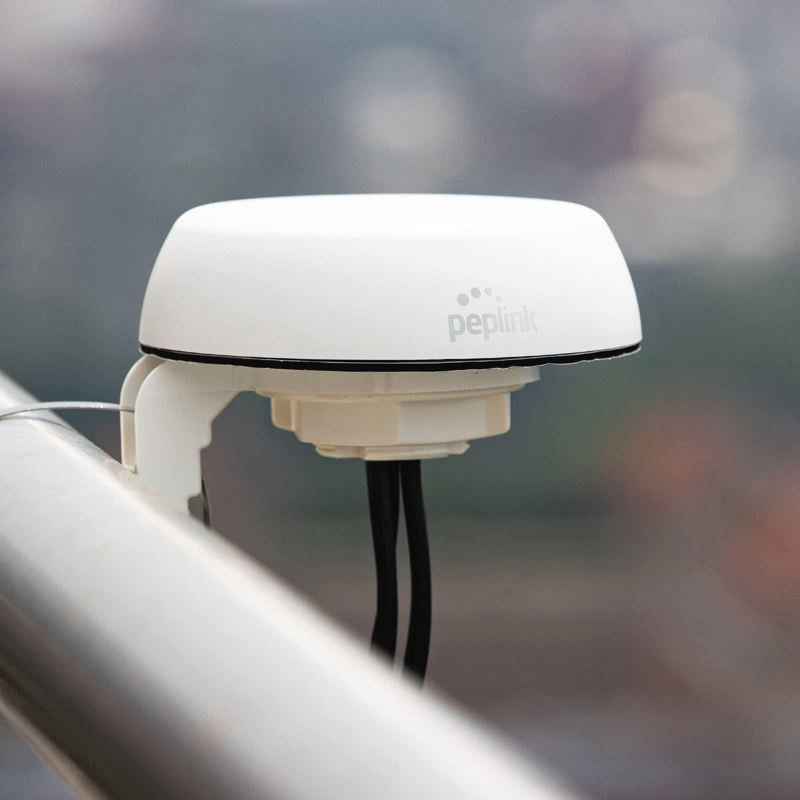 Peplink Peplink Cellular & WiFi Antenna Mobility 22G | LTE 2x2 MIMO Cellular High Bandwidth Dual-Band Wi-Fi External Router Computer Networking Antenna System with Reliable GPS Receiver | 6.5 ft, White