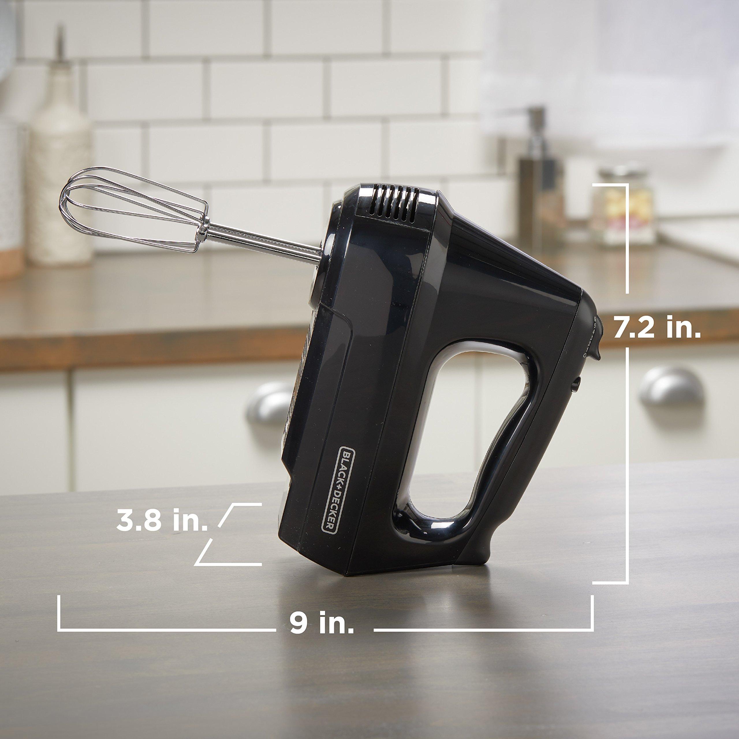 BLACK+DECKER BLACK+DECKER MX3200B 6-Speed Hand Mixer with Turbo Boost, Black