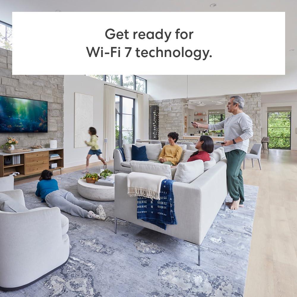 eero Amazon eero Max 7 (1-pack) with Amazon eero Outdoor 7 (1-pack) mesh wifi system