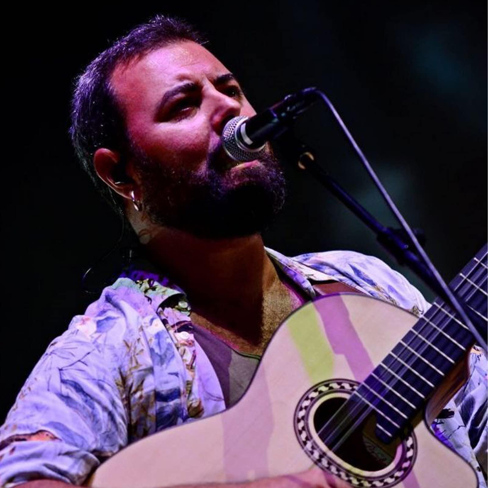 BASN BASN Bmaster 2-Pin Triple Drivers in Ear Monitor Headphone with Two Detachable Cables Fit in Ear Suitable for Audio Engineer, Musician (Black)