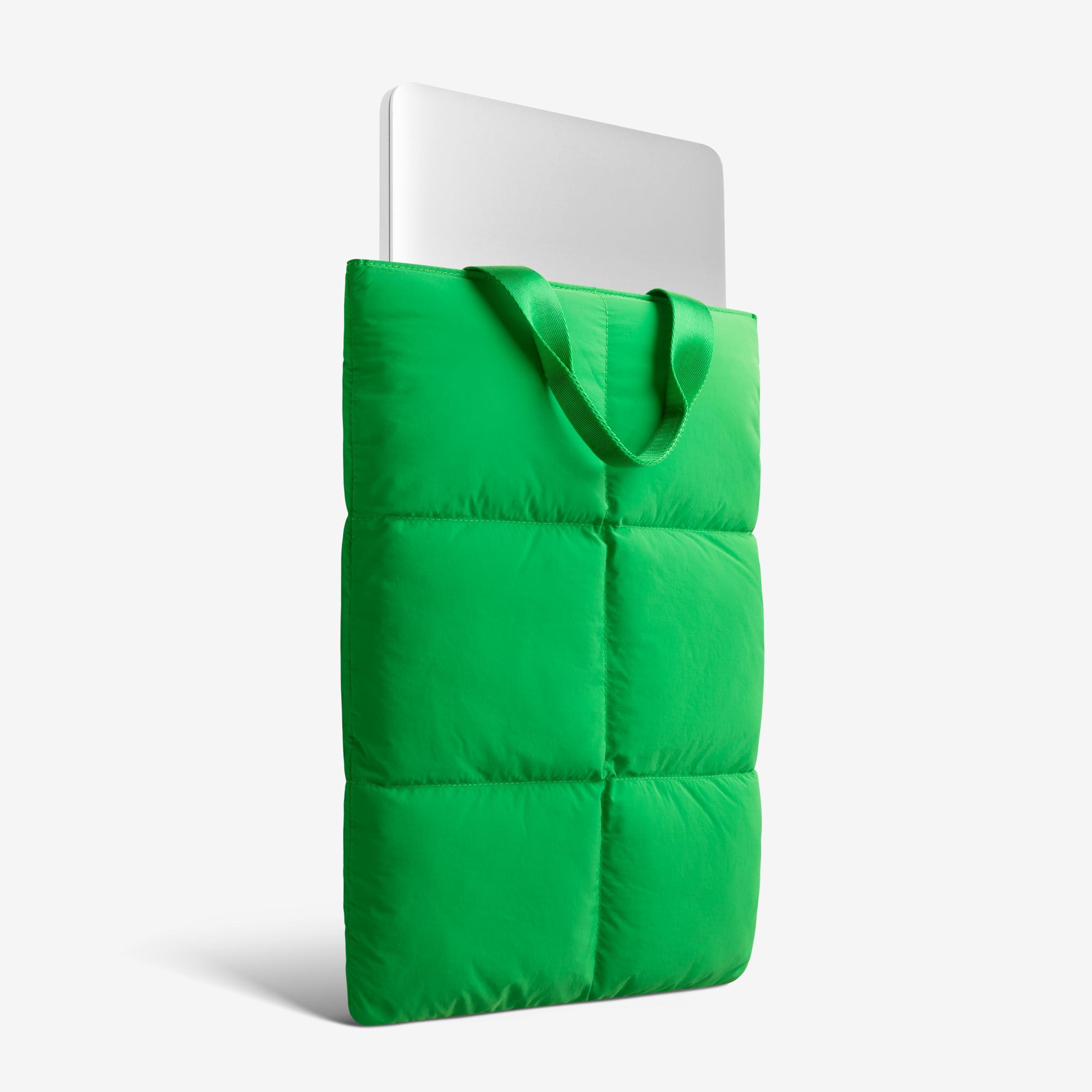 Comfyable Comfyable Puffy Laptop Sleeve 15 16 Inch, Quilted Puffer Laptop Carrying Case with Handle, Pillow Case Compatible for MacBook Air 15 in M3 2024 & MacBook Pro 16 in 2024 M4, Puff Cover, Green