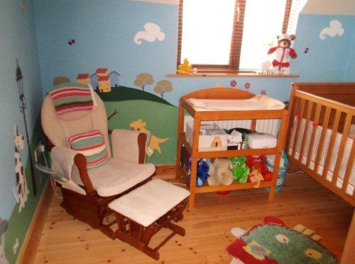 My Wonderful Walls Dog Bone Stencil for Painting The Walls of a Doggy Daycare or Pet Spa