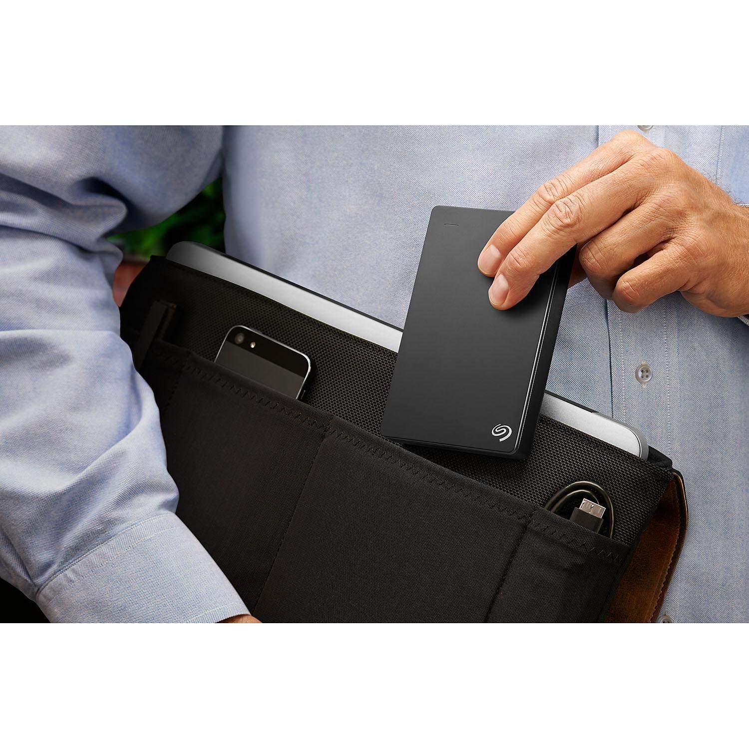 Seagate Seagate Backup Plus 4TB Portable External Hard Drive with Mobile Device Backup USB 3.0 Black