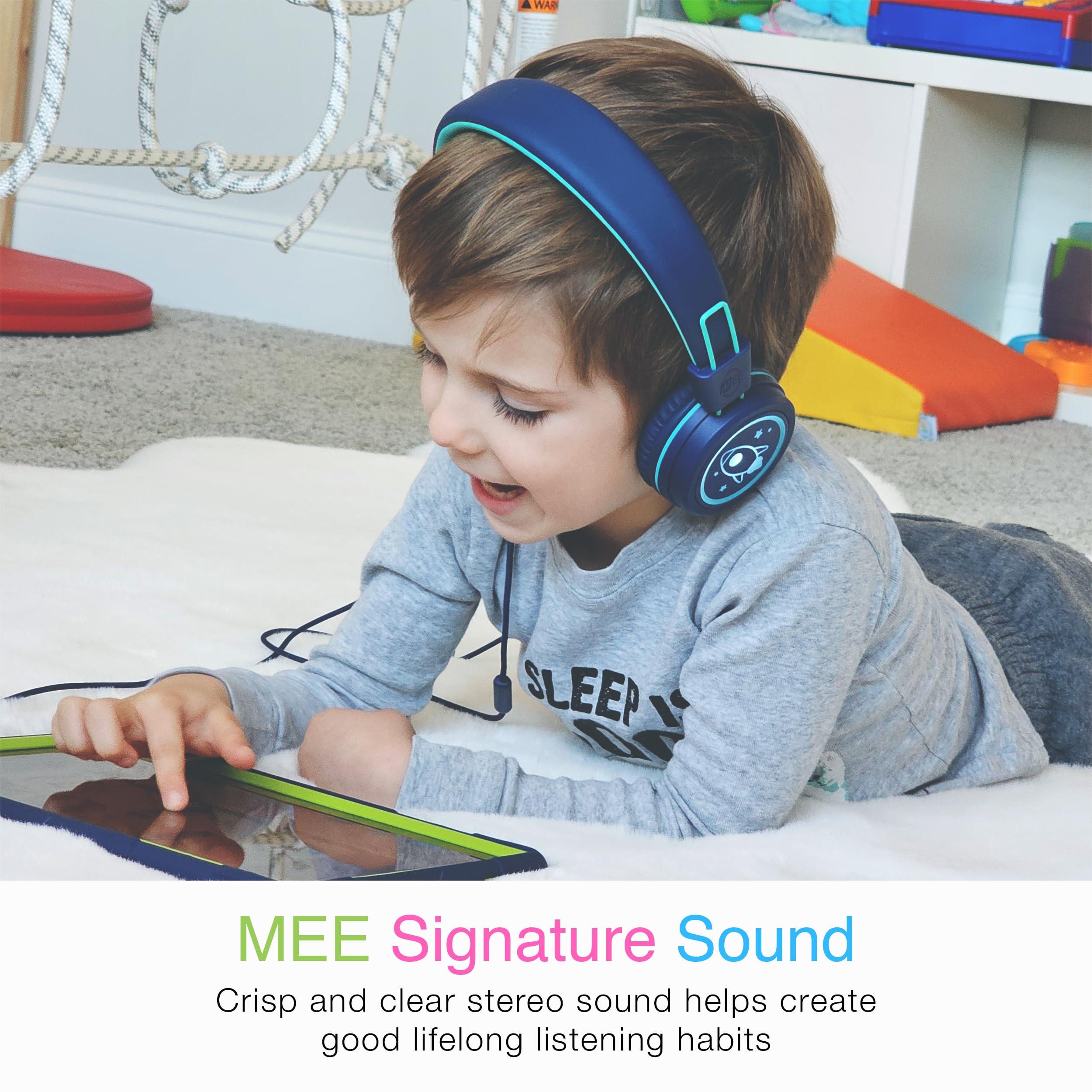 MEE audio MEE audio KidJamz KJ55 Personalized USB-C Safe Listening Wired Headphones for Kids with Custom LED-Backlit Design, Volume Limiter, & Microphone for iPhone 15, iPad, & USB Type C Devices (Blue)