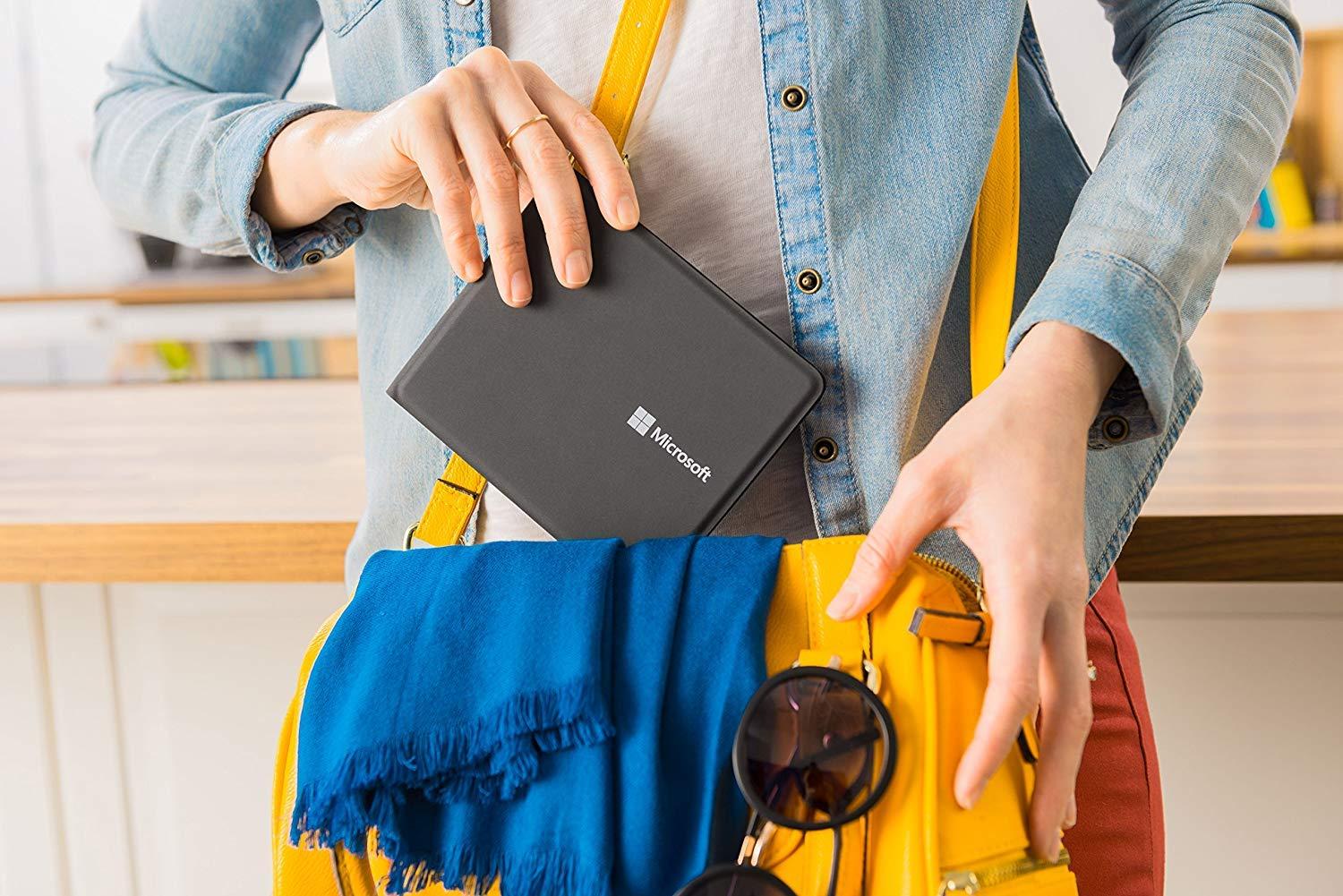 Microsoft Microsoft Wireless Universal Foldable Keyboard for iPad, iPhone, Android Devices, and Windows Tablet:International QWERTY Layout