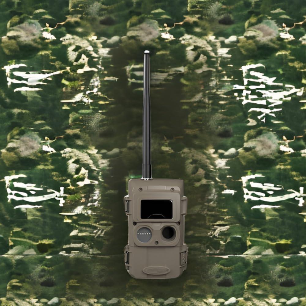 Focus Cuddeback CuddeLink Black Flash Wireless Camera Bundle with 32 GB Memory Card and Card Reader (3 Items)