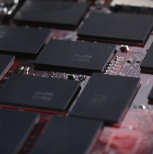 Seagate Seagate Pulsar.2 400 GB SATA 6Gb/s MLC Enabled 2.5-Inch Internal Solid State Hybrid Drive ST400FM0012