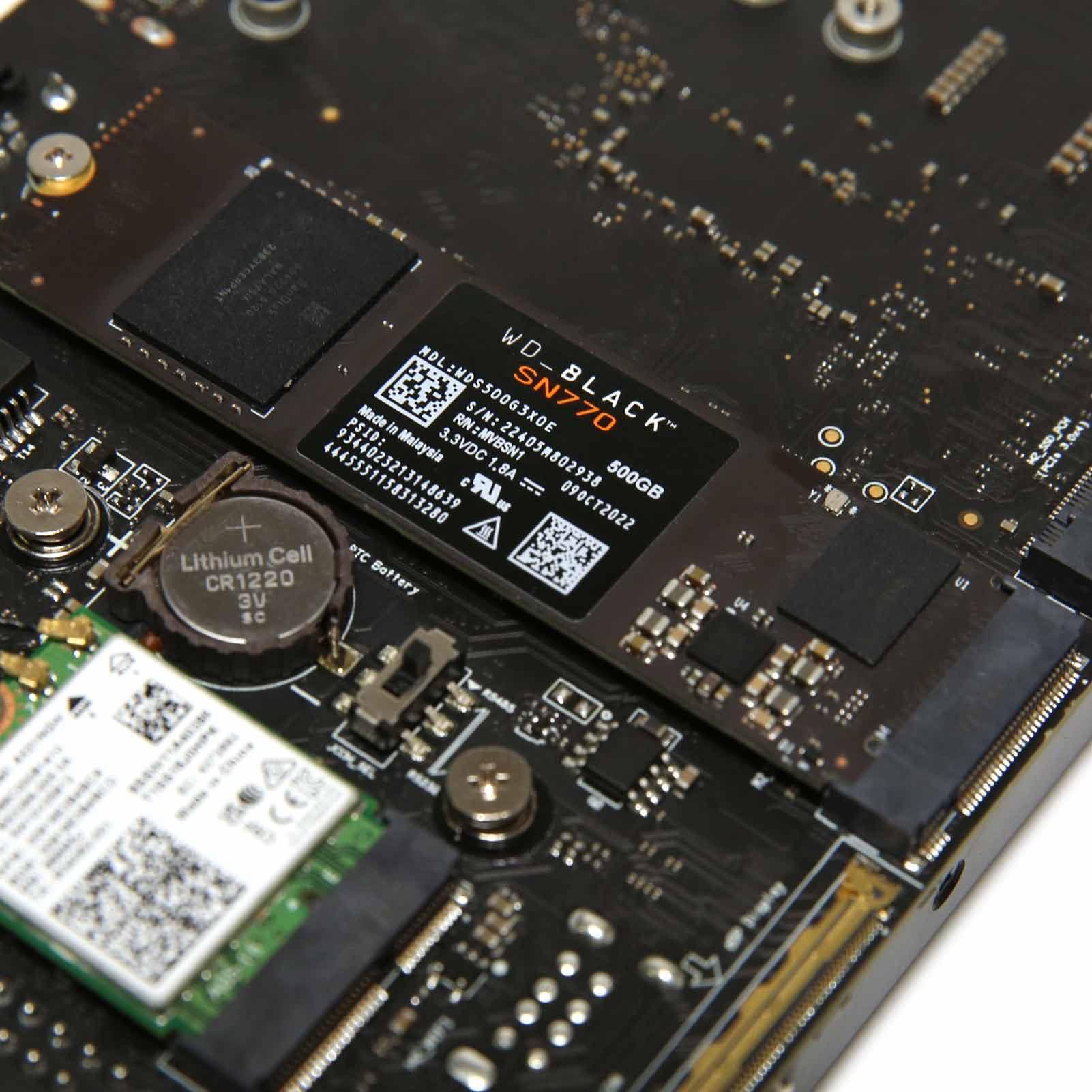 LattePanda LattePanda Sigma - x86 Windows/Linux Single Board Computer Server (32GB RAM, 500GB SSD)