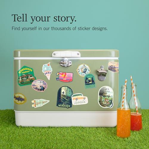 Lantern Press Die Cut Sticker Pacific Beach, Washington, Go Unplug, Vector Retro Camper, Vinyl Sticker 1 to 3 inches (Waterproof Decal for Cars, Water Bottles, Laptops, Coolers), Small