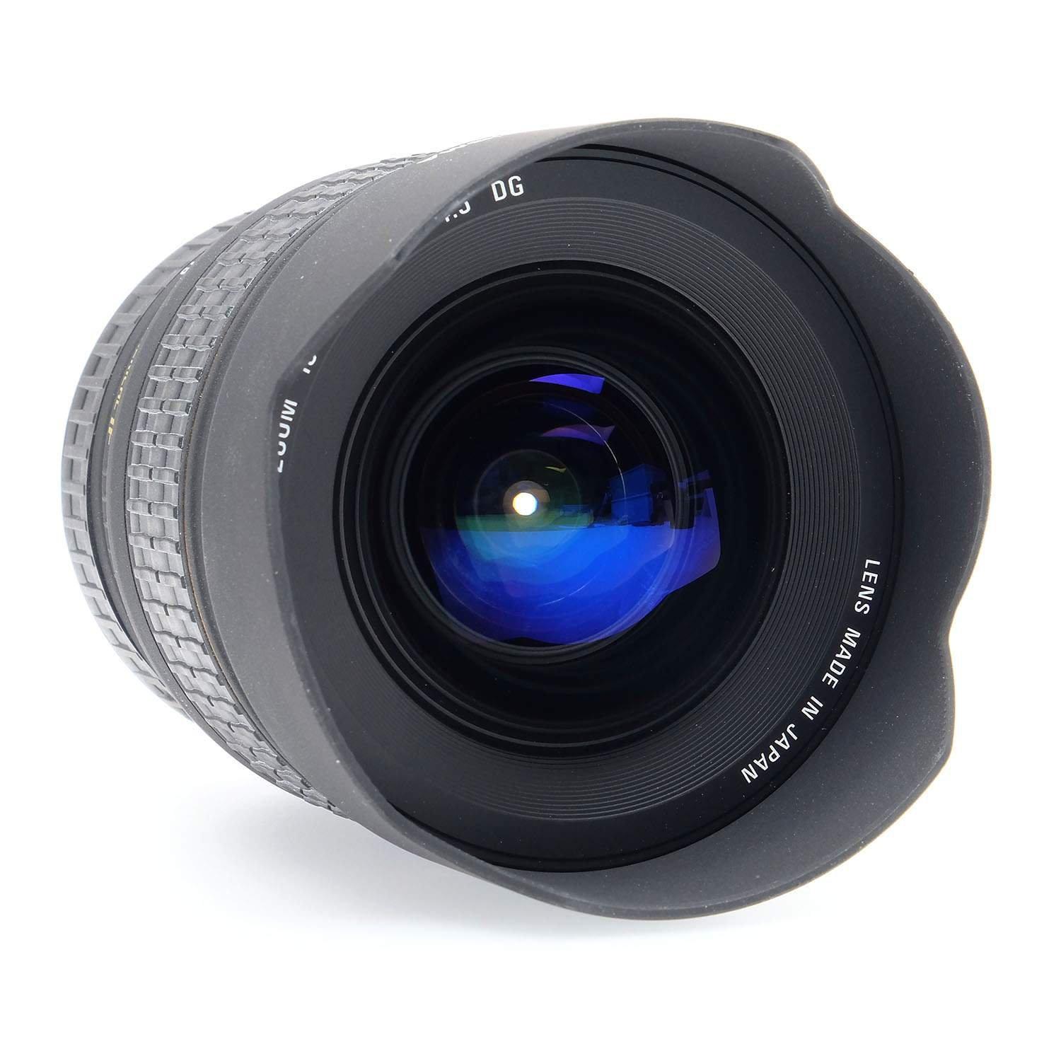 Sigma Sigma 15-30mm f/3.5-4.5 EX DG IF Aspherical Ultra Wide Angle Zoom Lens for Nikon SLR Cameras