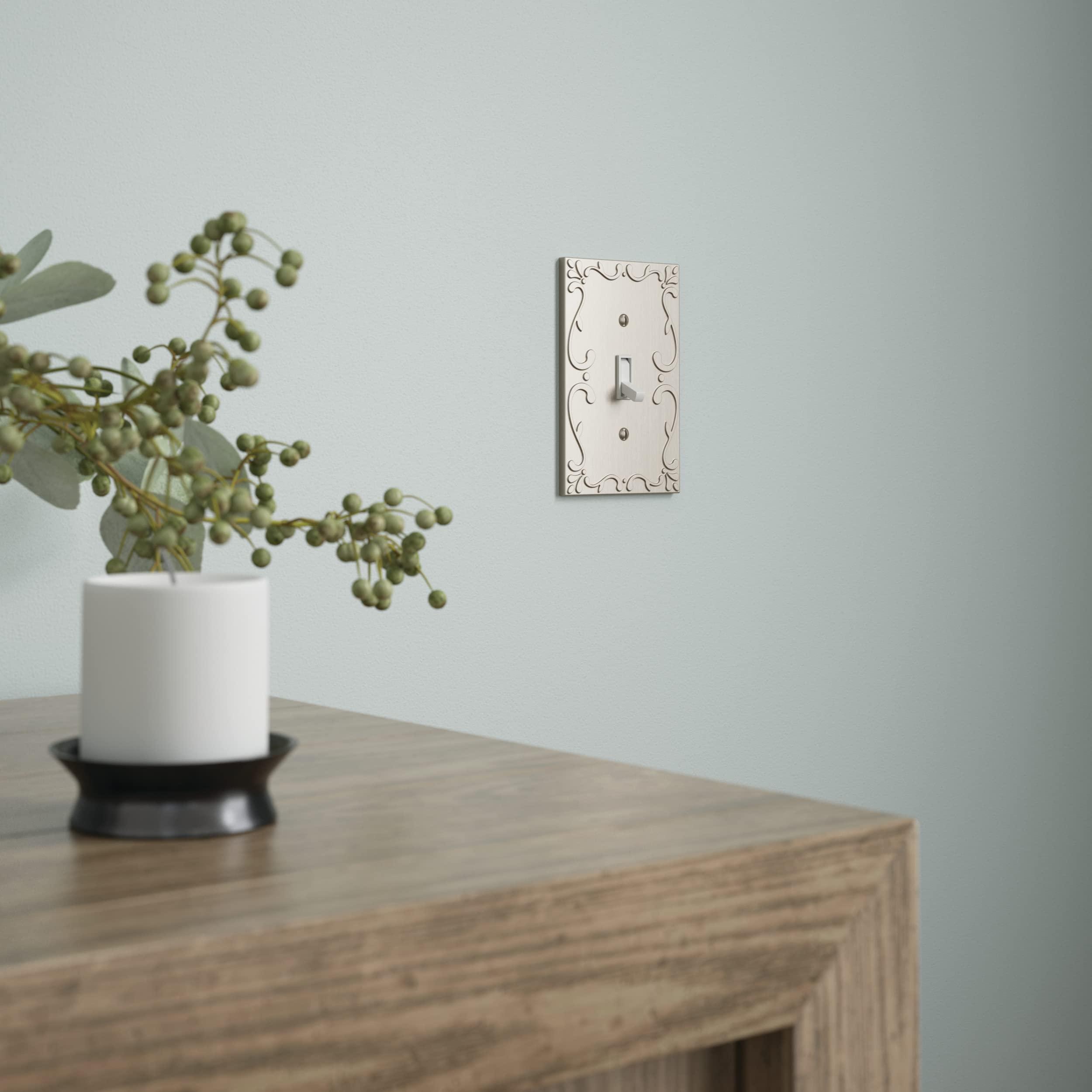 Franklin Brass Franklin Brass Classic Lace (1-Pack) Decorative Light Switch Cover Wall Plate Wall Plate Brushed Nickel 1-Gang Wall Plate Switch/Toggle Plate Guards Electrical Outlet Covers W35070-SN-C