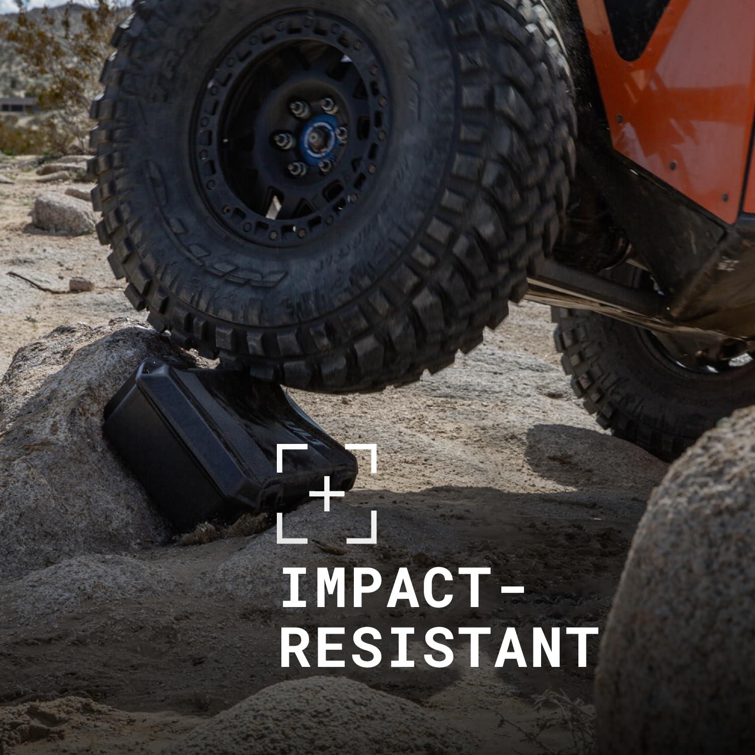 Pelican Pelican Vault - V200 Multi-Purpose Hard Case with Foam for Camera, Drone, Equipment, Electronics, and Gear (OD GReen)