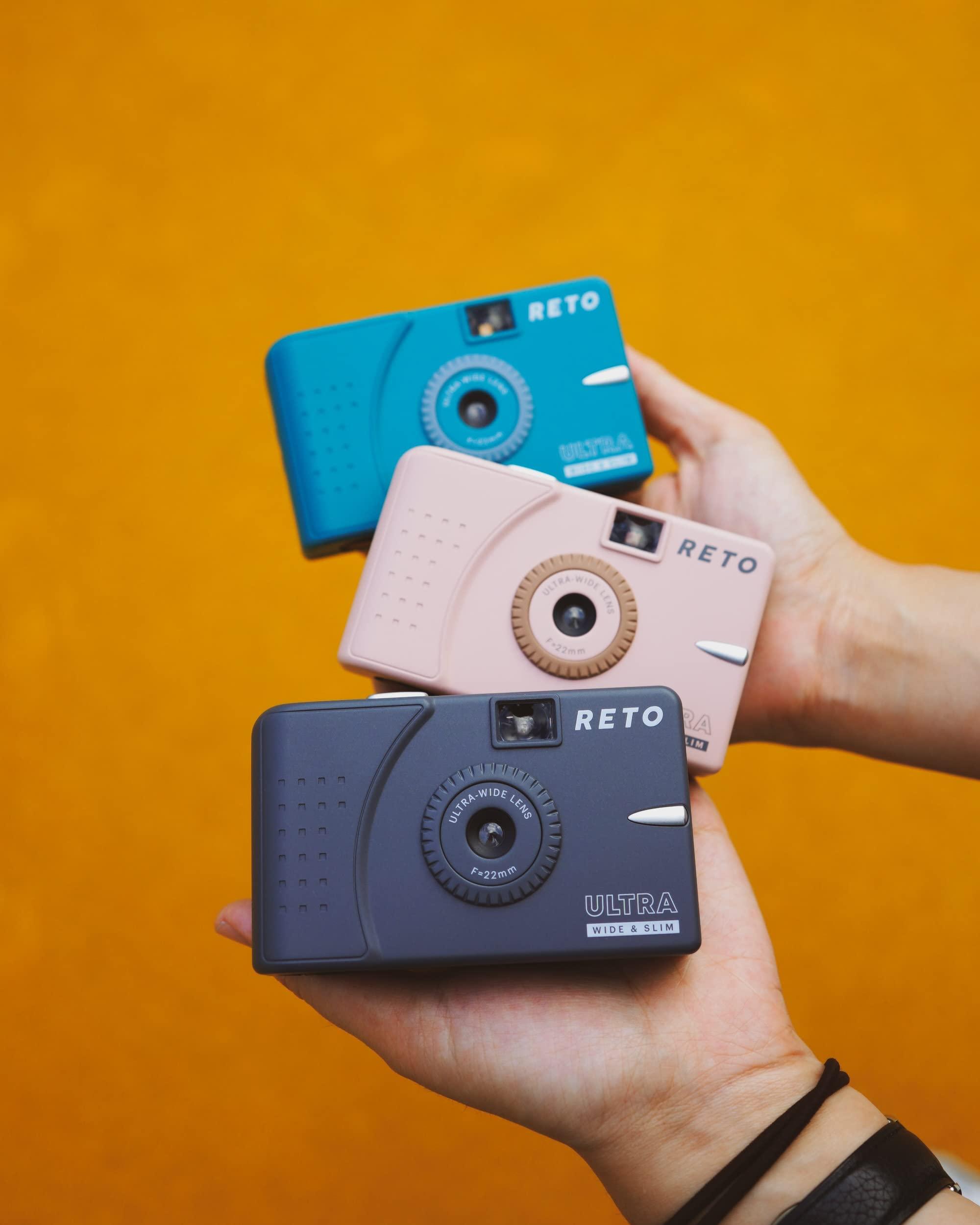 RETO RETO Ultra Wide and Slim 35mm Reusable Daylight Film Camera - 22mm Wide Lens, Focus Free, Light Weight, Easy to Use (Pastel Pink)