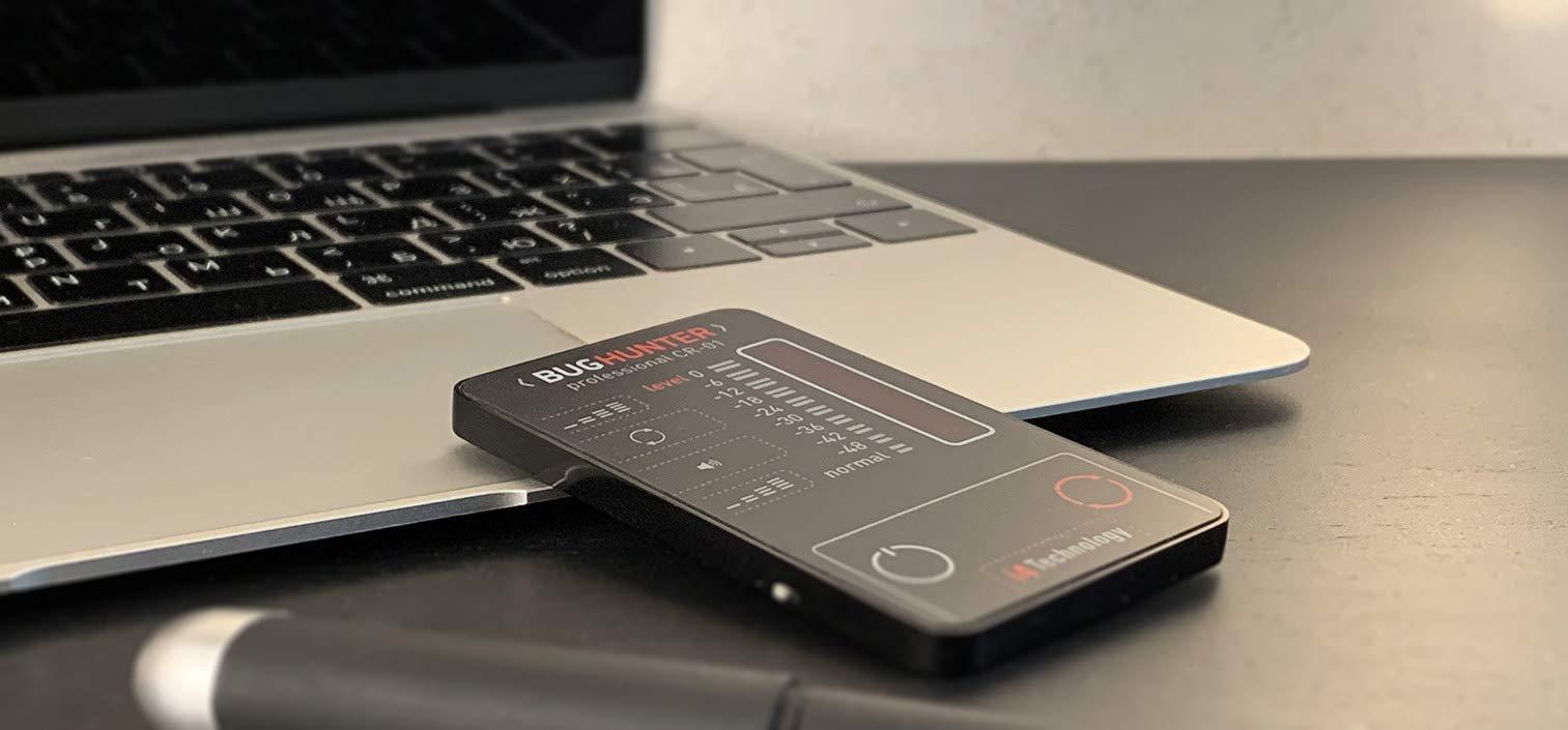 i4 Technology Anti-spy Bug Detector | Pocket RF Signal Detector | High Sensitive Spy Bug Sweeper | Search for GPS Tracker, Mobile Phones, Wi-Fi, 3G, 4G, GSM, Wireless Camera | i4Technology CR-01