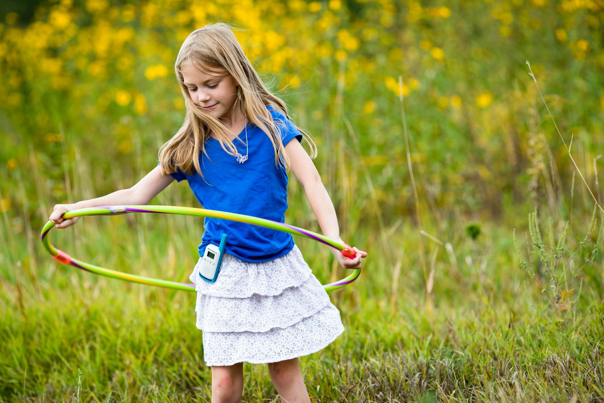 Motorola Solutions Motorola Solutions, Portable FRS, T114, Talkabout, Two-Way Radios, Battery Operated, 22 Channel, 16 Mile, White/Blue, 4 Pack