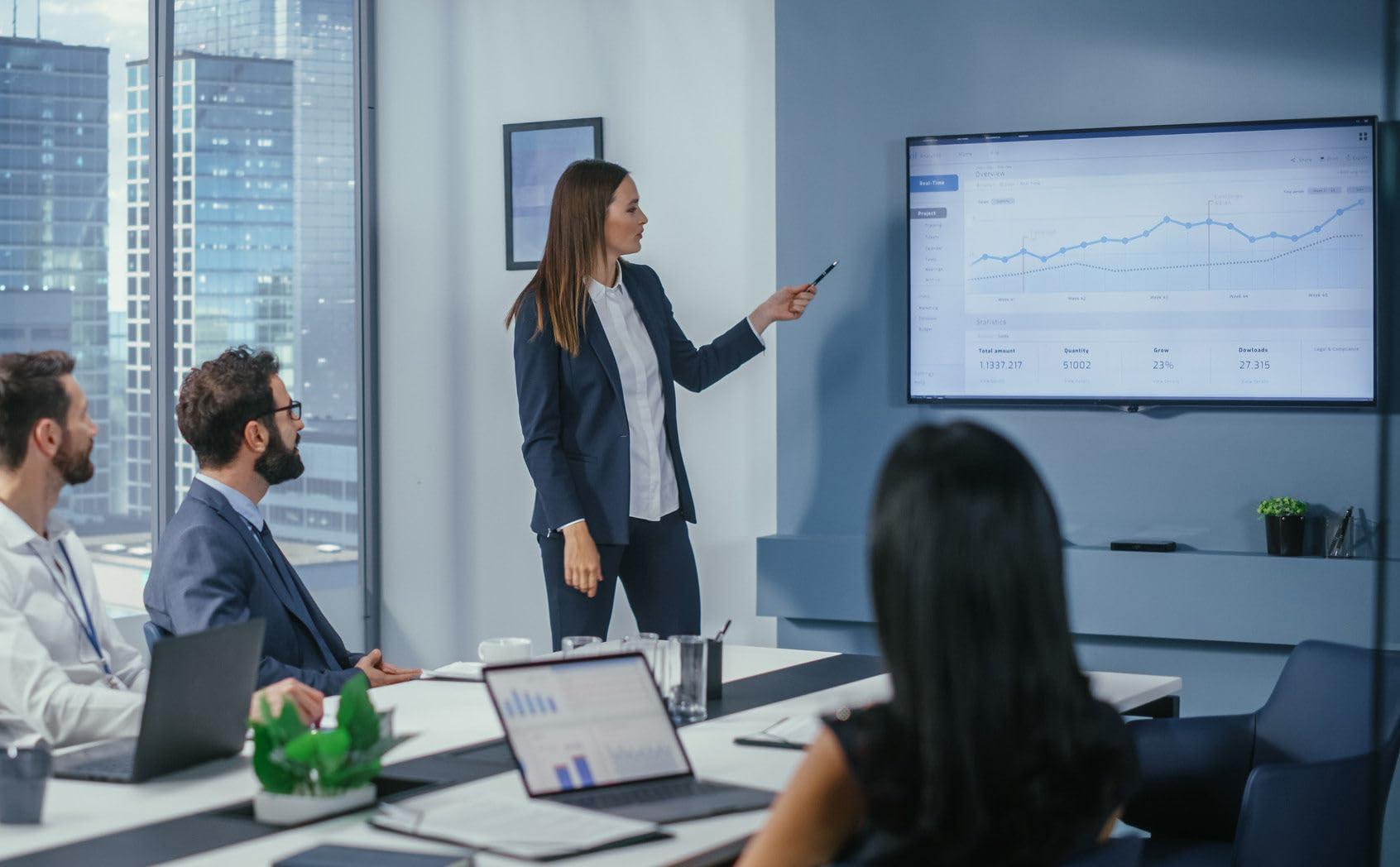 Avarro Generic Avarro V2-P65ES Pro E Series 65"" 4K Ultra HD LED Commercial Display; 350 Nits Brightness; 16/7 Operation; 3840x2160 Resolution; Slim Design; 16:9 Aspect Ratio, Black