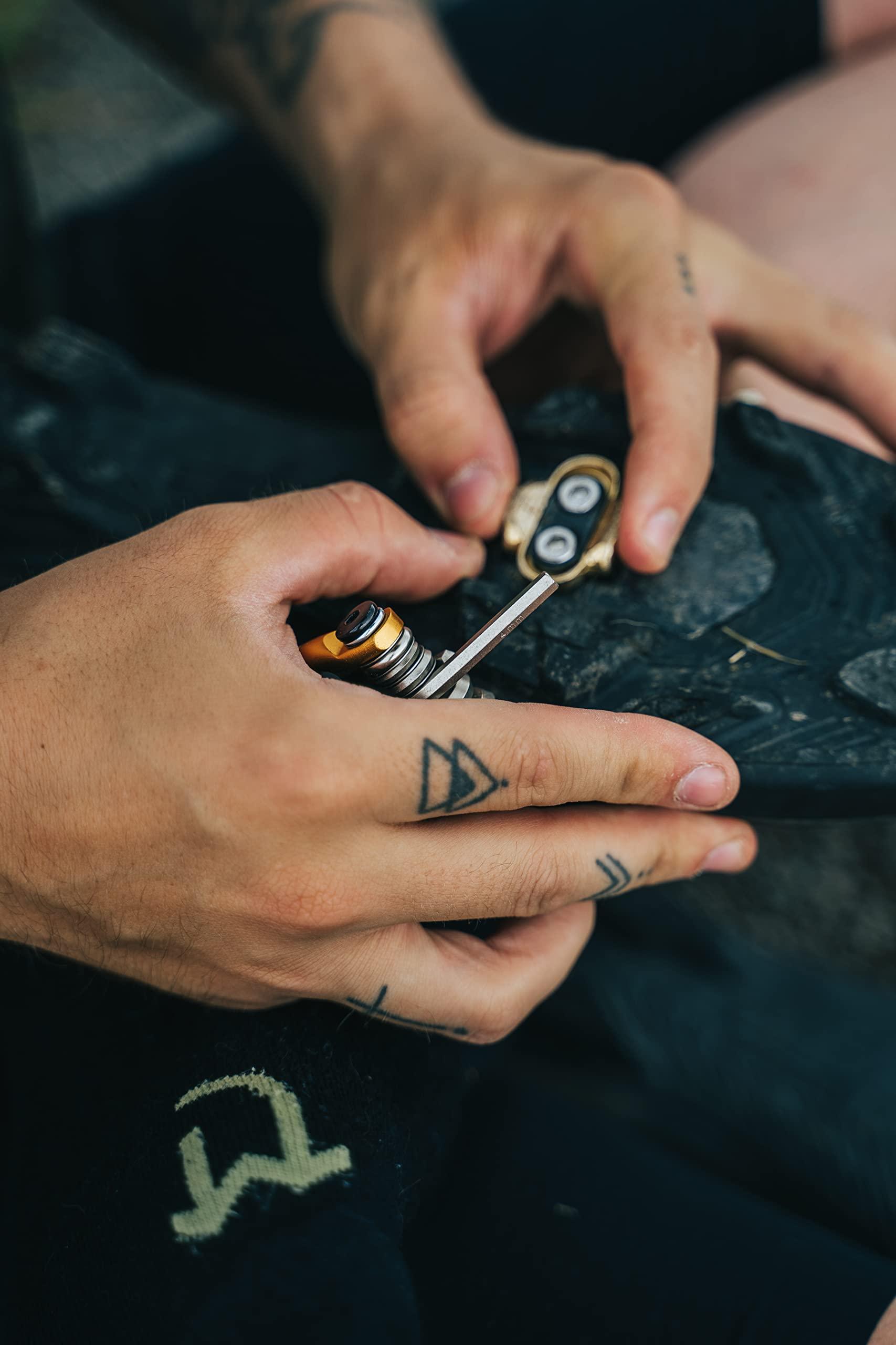 BLACK+DECKER Black & Decker 79-010-4 Workmate Swivel Grip Peg, 4-Pack