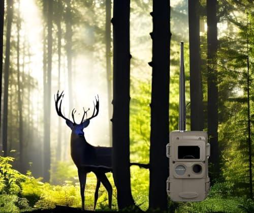 Focus Cuddeback CuddeLink Black Flash Wireless Camera Bundle with 32 GB Memory Card and Card Reader (3 Items)