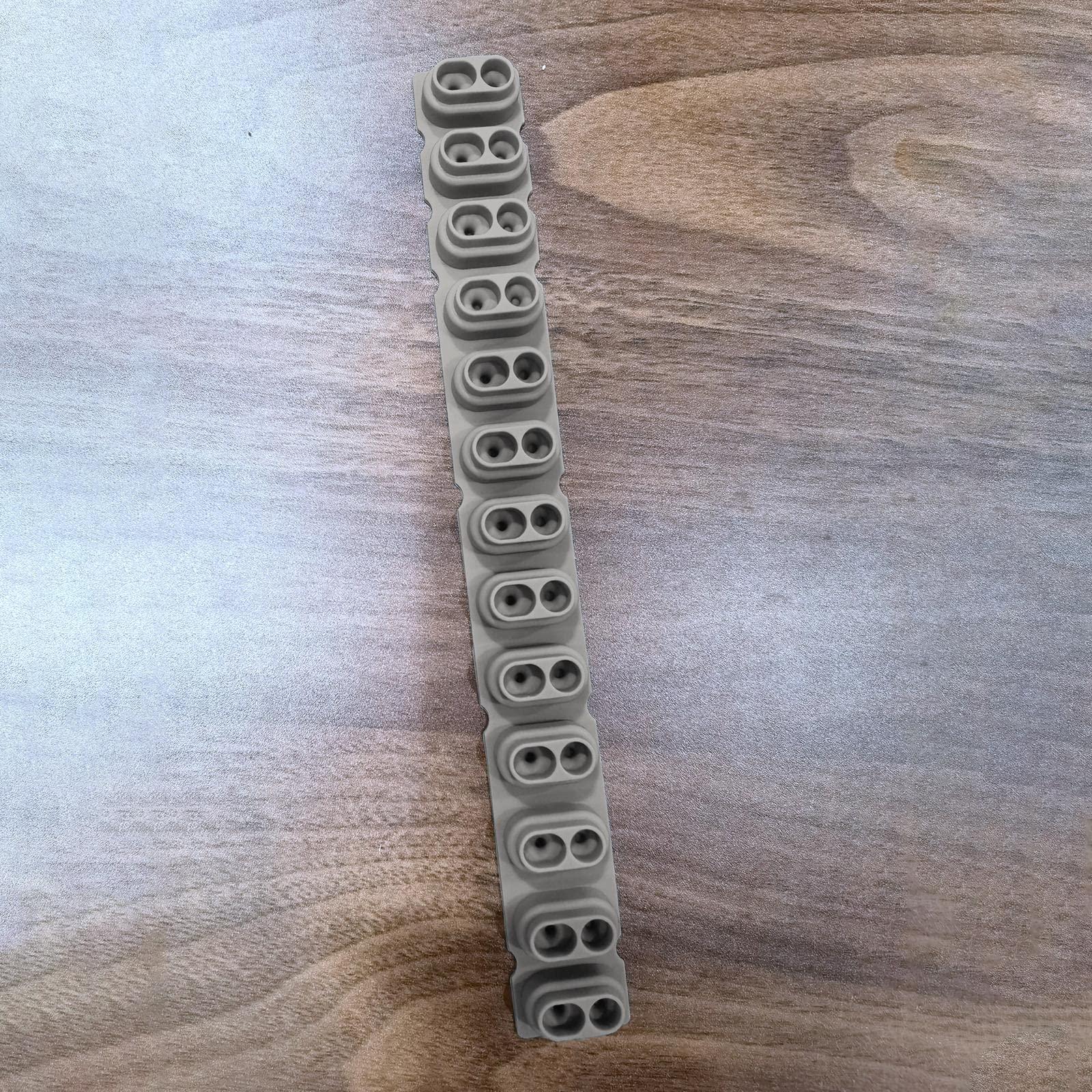 MagiDeal Silicone Conductive Rubber Part Key Contact Strip Buttons Fix Replacemet Contact Pad Keypad Repair for Beginners, 13 keys