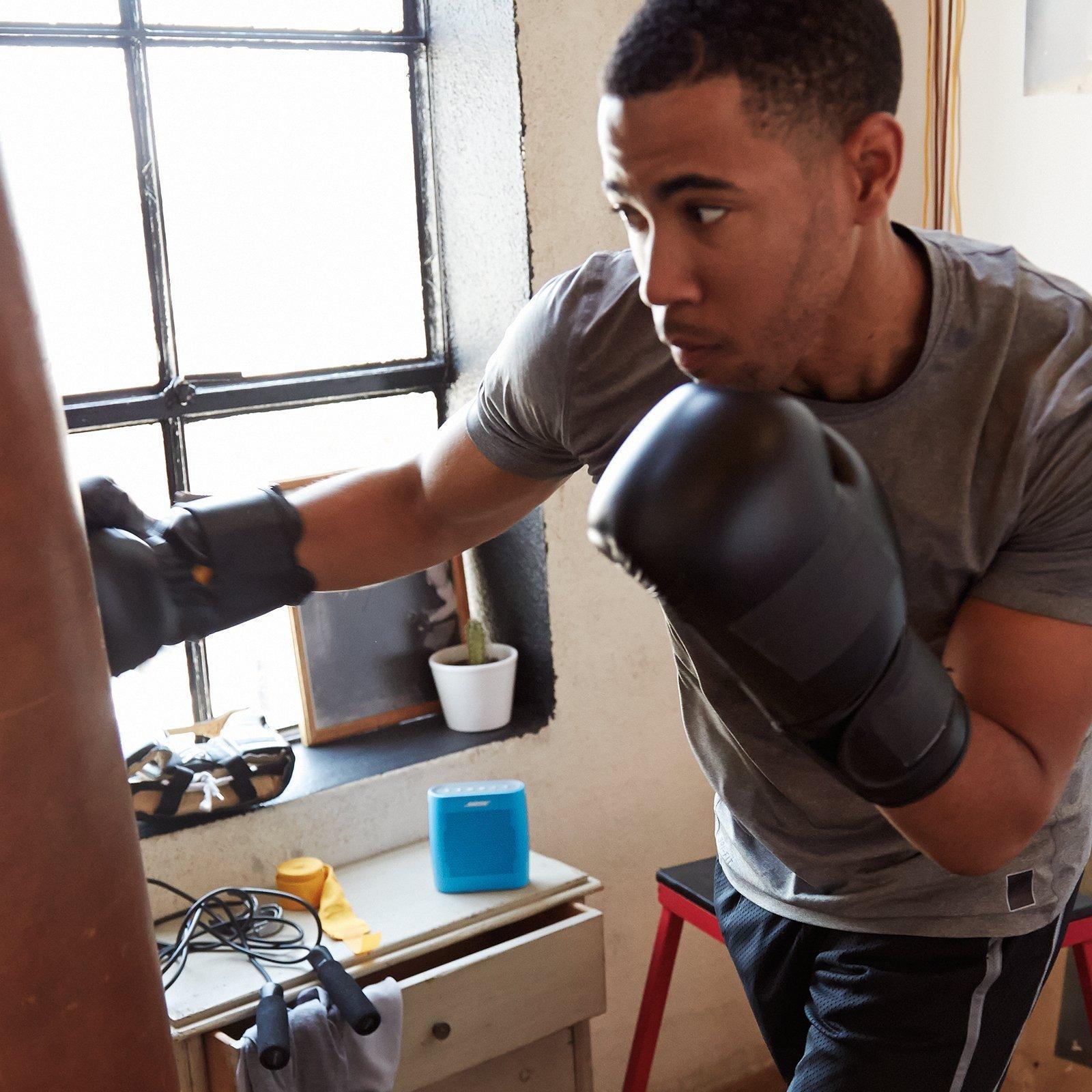 Bose Bose SoundLink Color Bluetooth Speaker (Blue) (Renewed)