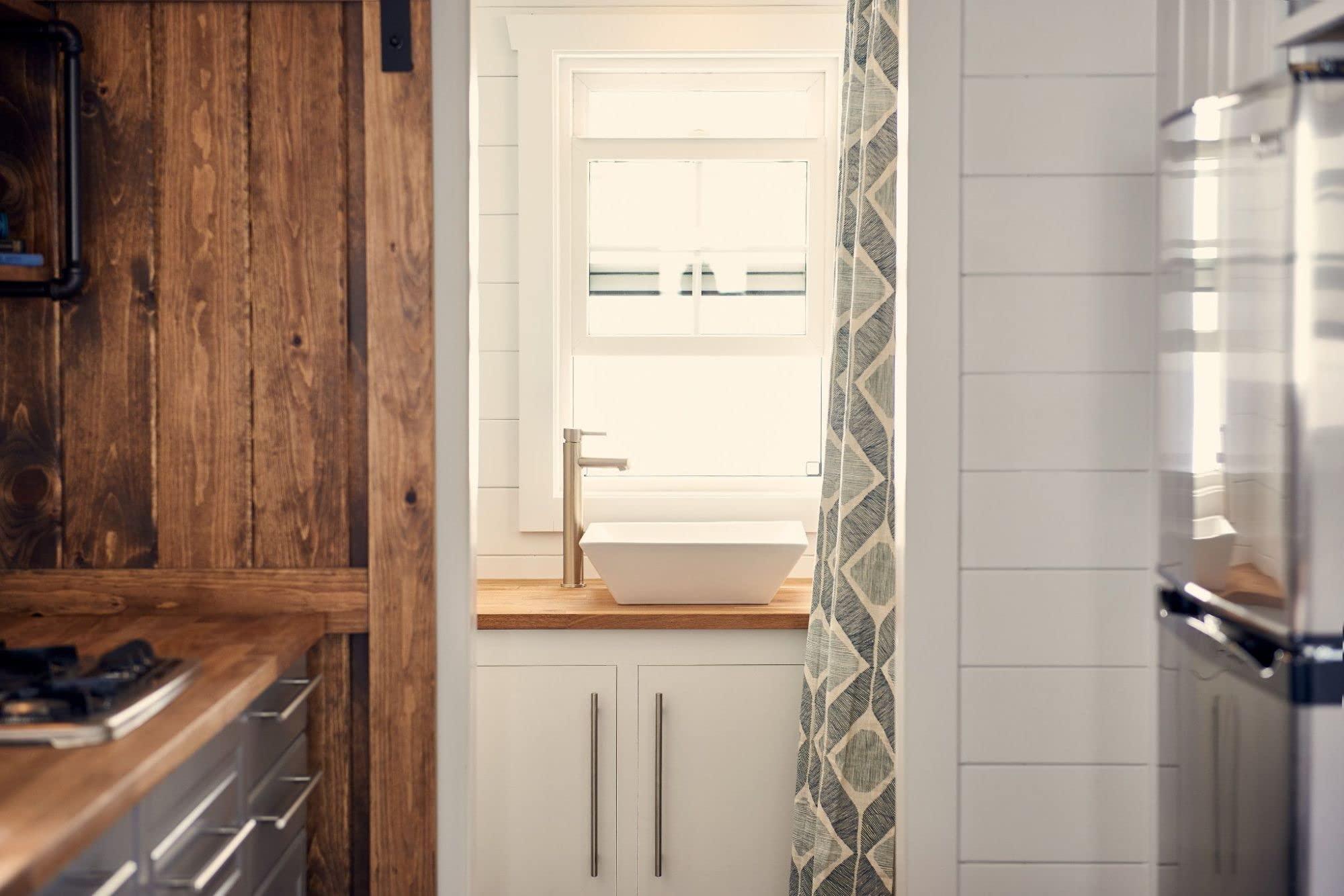 Moen Moen 6192BN Align One-Handle Single Hole Modern Vessel Sink Bathroom Faucet, Brushed Nickel, 0.375