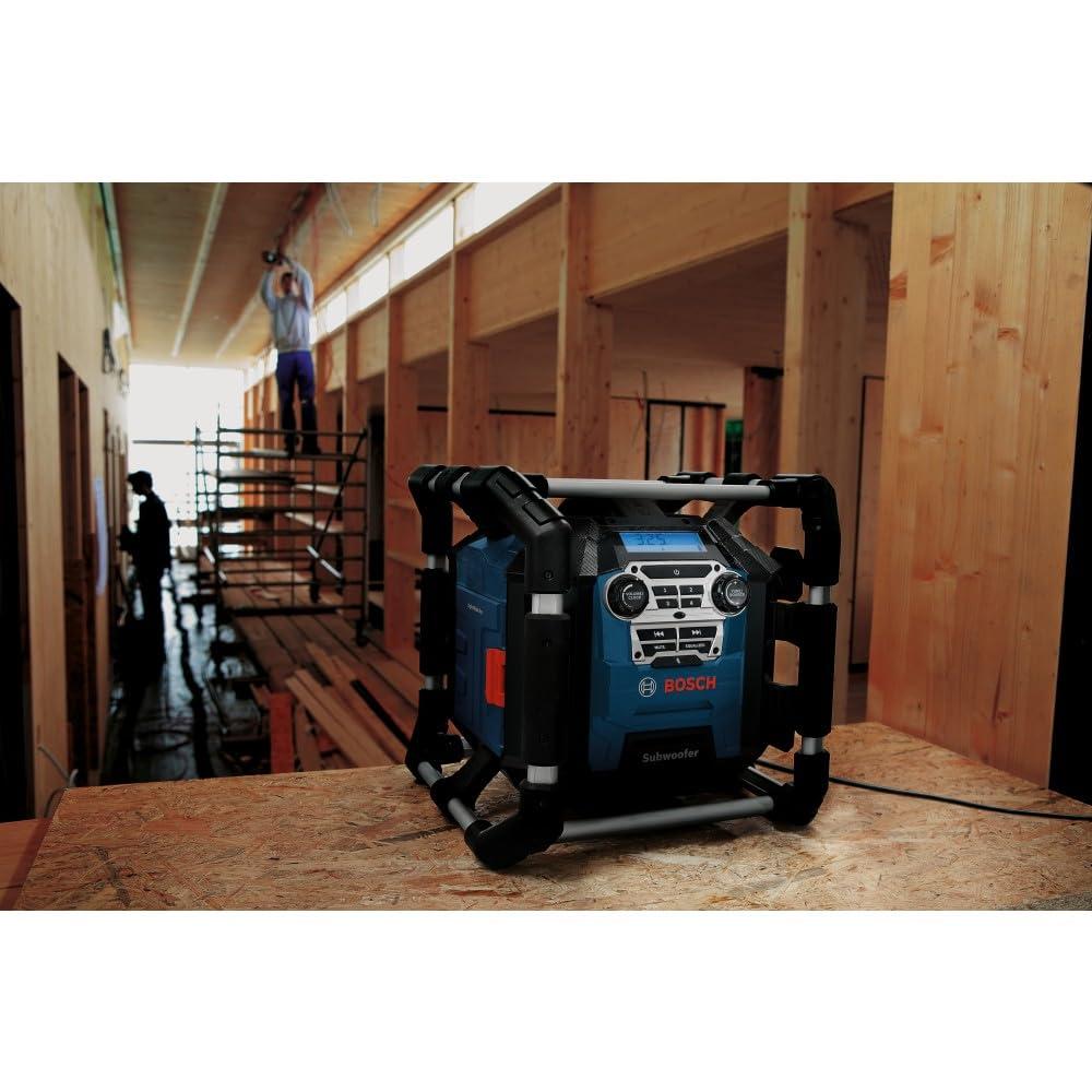 Bosch BOSCH GPB18V-5CN 18V Jobsite Radio with Bluetooth 5.0 and Power Station