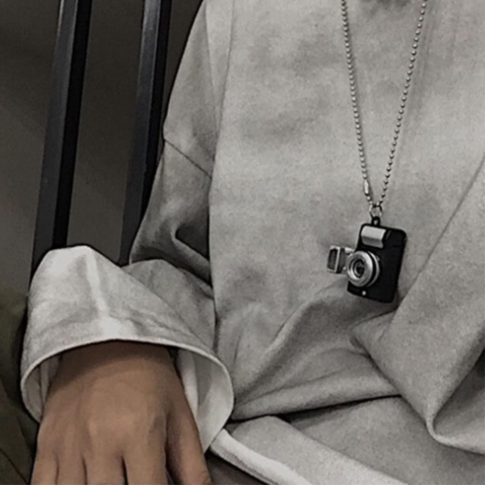 Cyrank Spy Camera Necklace, Hidden Camera Necklace Hip Hop Style Flash Small Camera Pendant Necklaces Glowing Camera Chains for Men Women(Black)