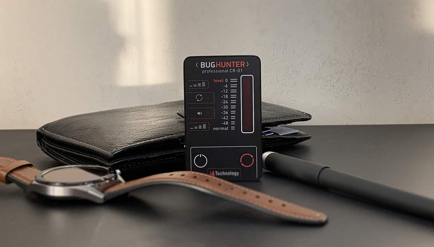 i4 Technology Anti-spy Bug Detector | Pocket RF Signal Detector | High Sensitive Spy Bug Sweeper | Search for GPS Tracker, Mobile Phones, Wi-Fi, 3G, 4G, GSM, Wireless Camera | i4Technology CR-01