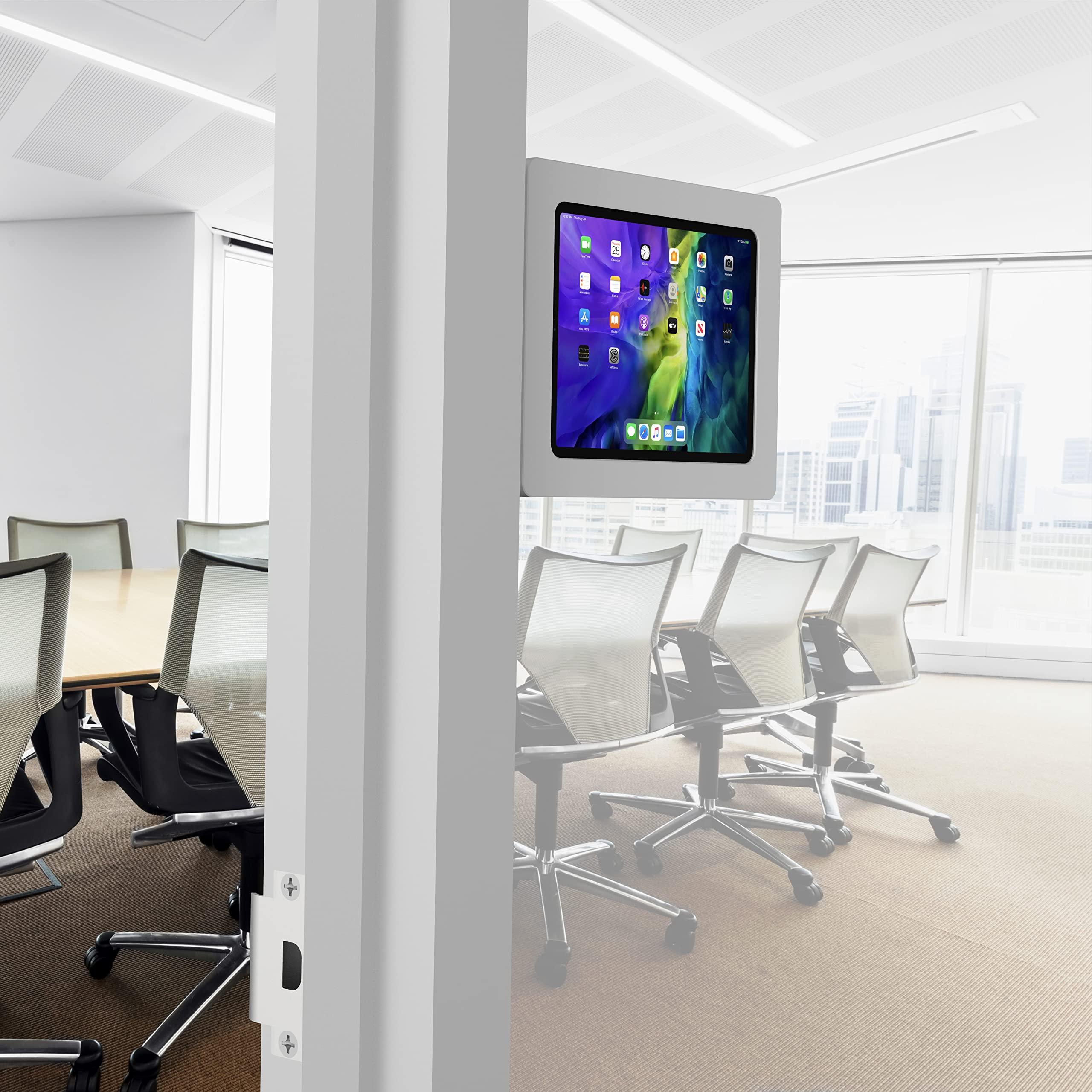 Tripp Lite Tripp Lite USB-C to DisplayPort Adapter Cable, USB C to DP Converter Cable with Equalizer, 8K UHD, HDR, PD Charging 60W, 6in, White (U444-06N-DP8WC)