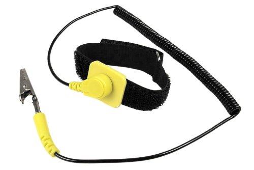 Cables Unlimited Cables Unlimited ACC-1400 Anti Static Wrist Strap with Grounding Wire