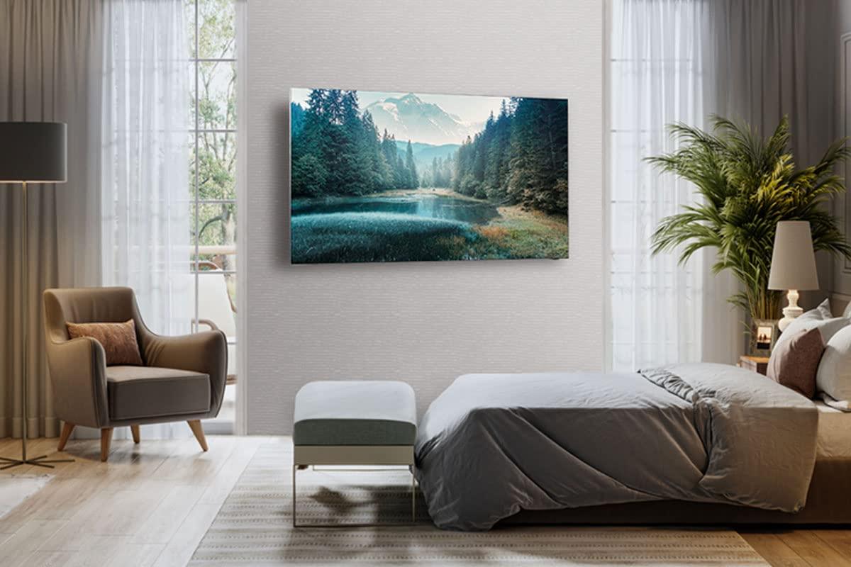 SAMSUNG SAMSUNG Full Motion Slim TV Wall Mount, Fits 56- 75 TVs, Minimizes TV-to-Wall Gap, Adjustable Left and Right, Tilt and Swivel, VESA 400x300-400x400, Black (WMN-B16FB/ZA, 2022 Model)