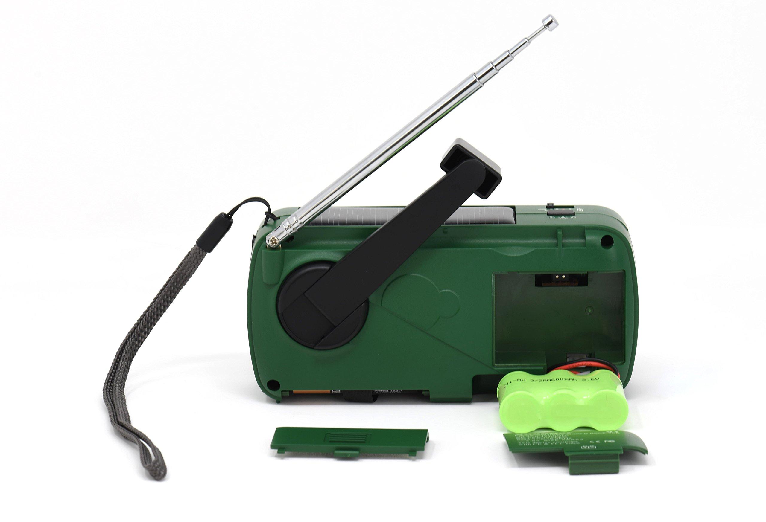 Kaito Kaito V1 Voyager Solar/Dynamo AM/FM/SW Emergency Radio with Cell Phone Charger and 3-LED Flashlight, Green