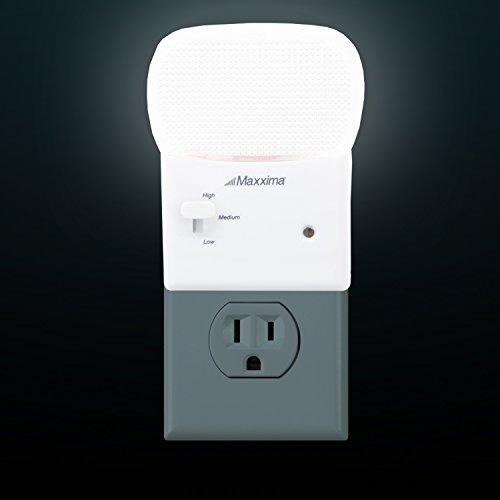 Maxxima Maxxima High, Medium, Low LED Night Light with Dusk to Dawn Sensor (Pack of 2)