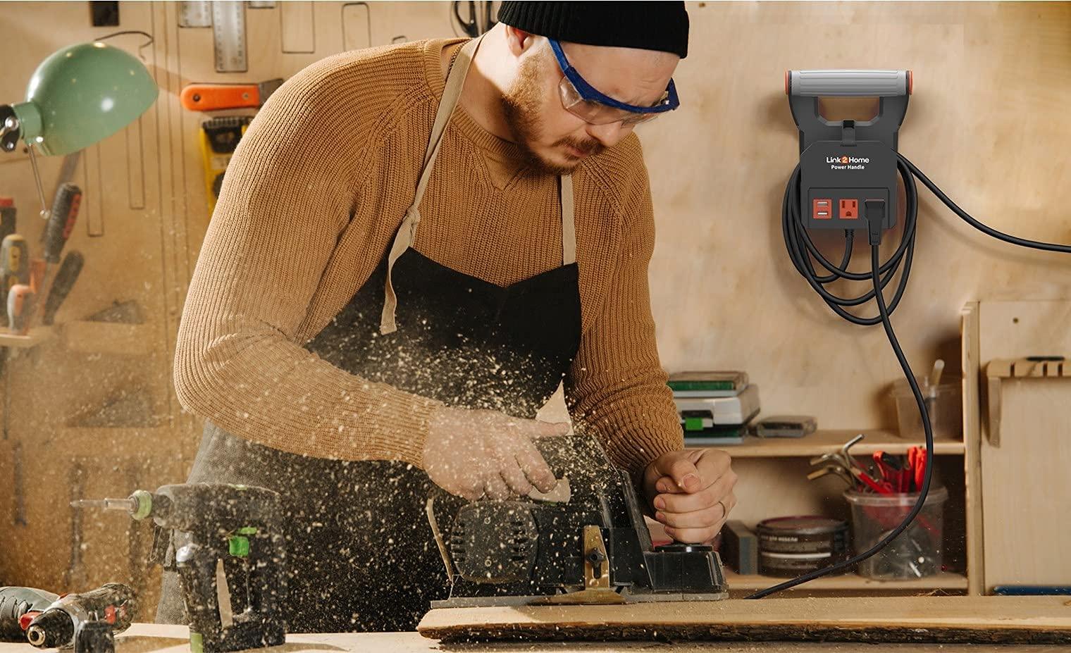 Link2Home Link2Home 20 Ft. Power Handle Extension Cord W/ 2 Outlets & 2 USB Ports - Wall Bracket & Hardware Included