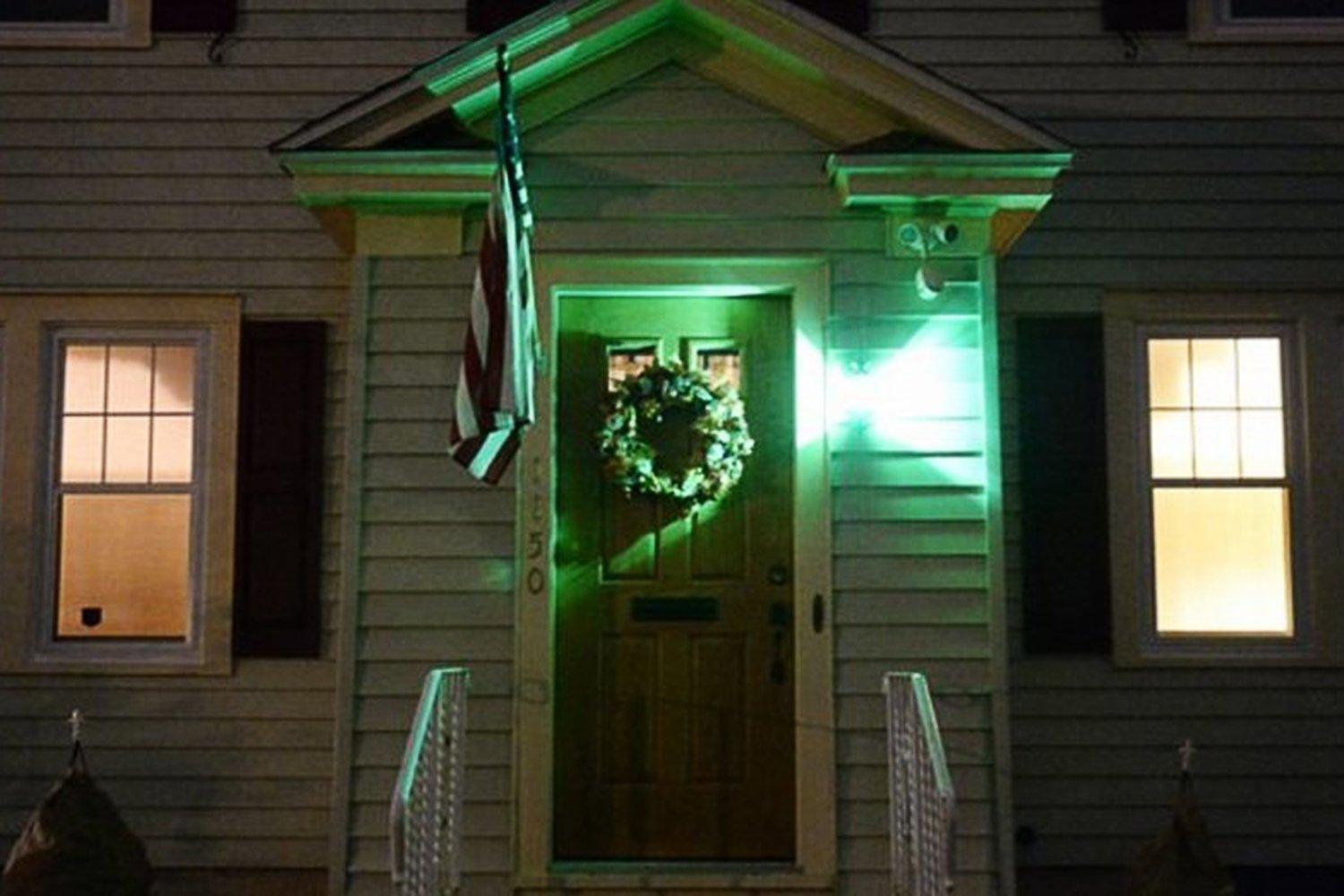 SLEEKLIGHTING SLEEKLIGHTING LED A19 Green Light Bulb, 120 Volt - 3-Watt Energy Saving - Medium Base - UL-Listed LED Bulb - Lasts More Than 20,000 Hours