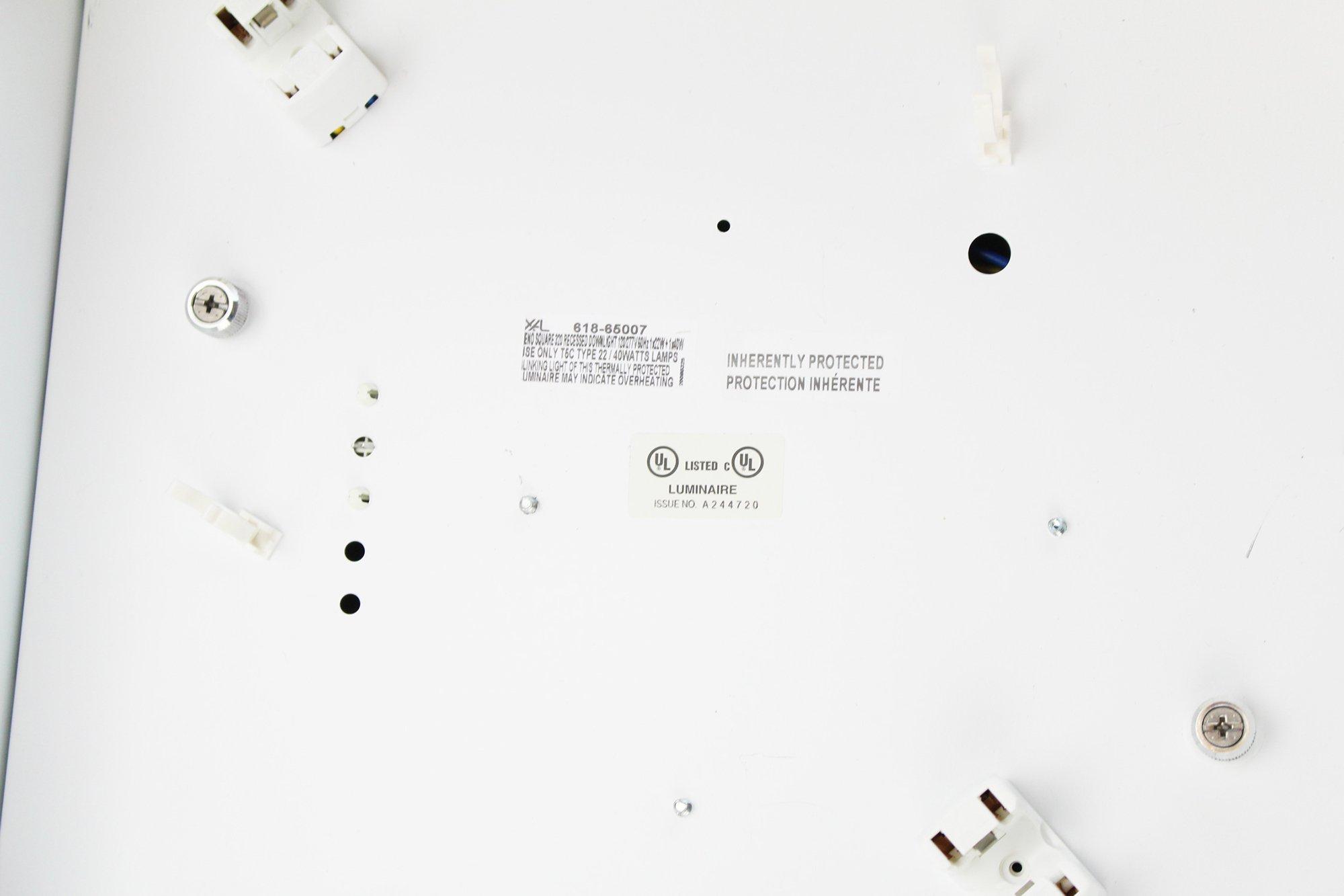 Zenon Architectural Lighting Zenon Architectural Lighting Meno Square 320 Fluorescent Recessed Surface Mount Square Fixture