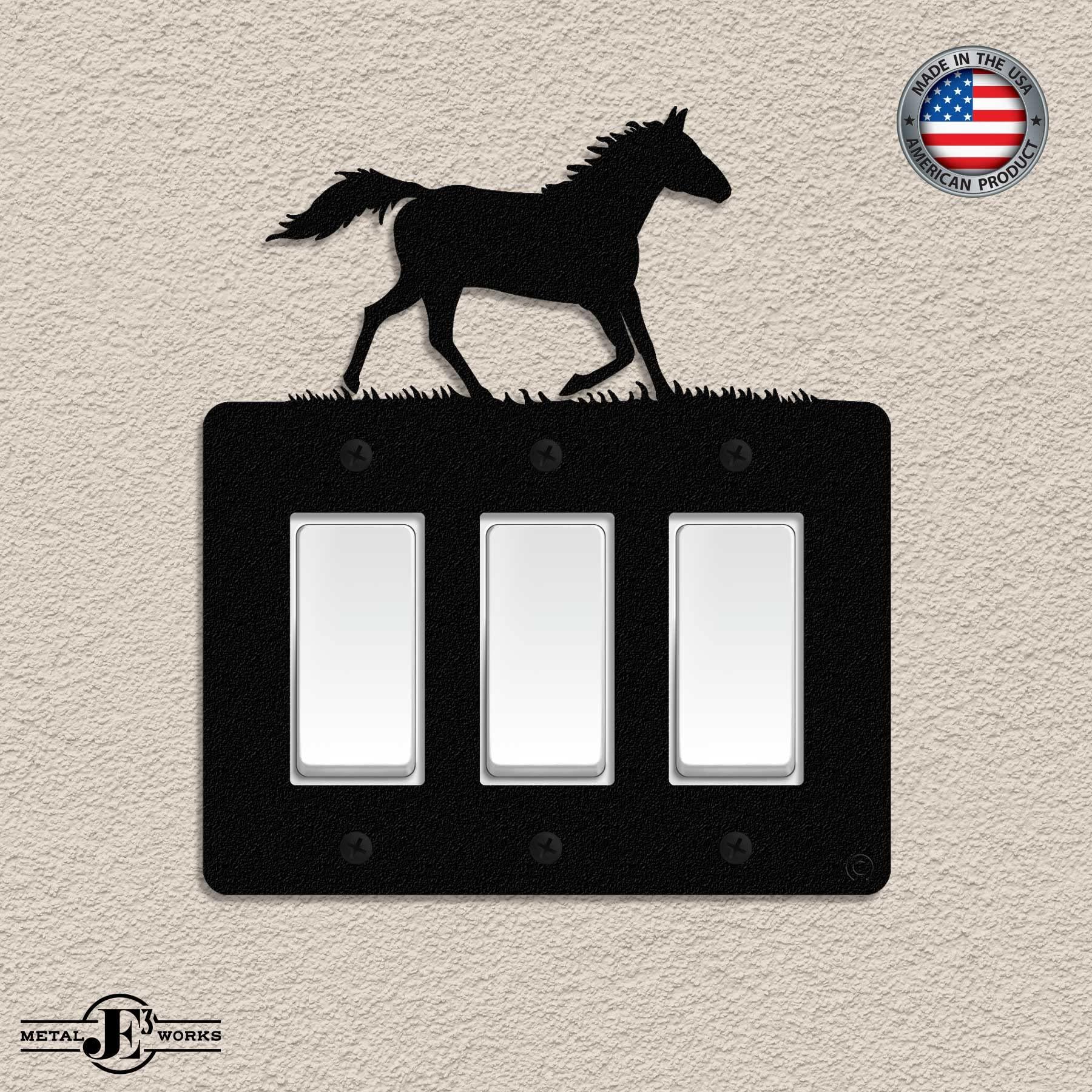 Leviton Leviton 80735-GY GY WP 3G BLANK STD SIZE BOX MNT NYLON